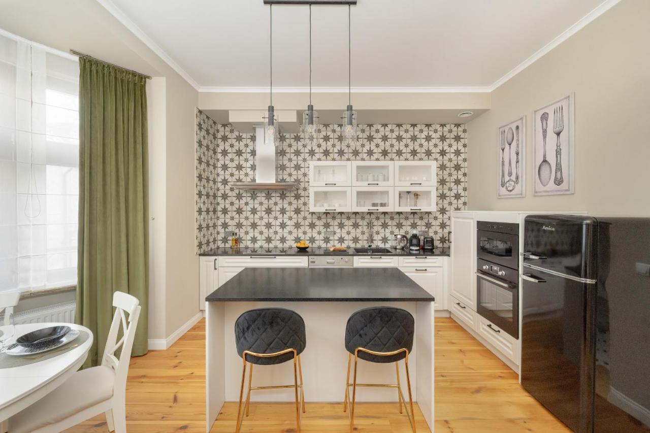 Aesthetic One Bedroom Apartment In Wroclaw By Noclegi Renters Zewnętrze zdjęcie
