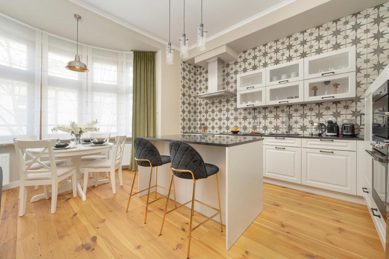 Aesthetic One Bedroom Apartment In Wroclaw By Noclegi Renters Zewnętrze zdjęcie