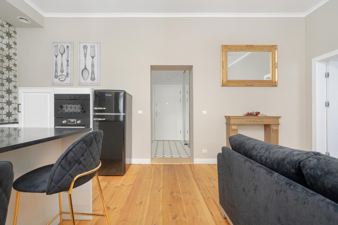 Aesthetic One Bedroom Apartment In Wroclaw By Noclegi Renters Zewnętrze zdjęcie